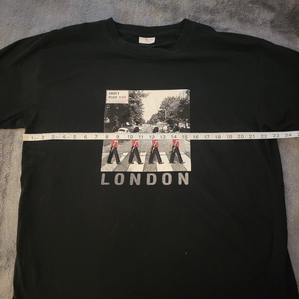 Mens Black XL T-Shirt Crest of London Abbey Rd Queens Guard - Picture 5 of 9